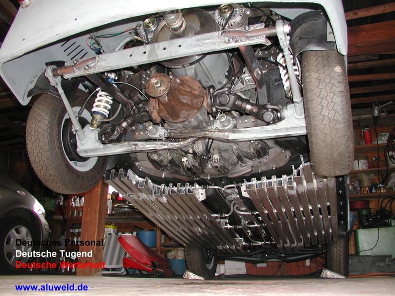 Illustration for article titled Awesome, Defined: The 10-Liter, Radial-Engined Goggomobil